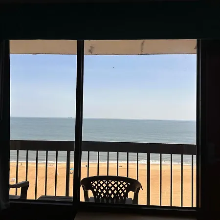 The Breakers Resort Inn-3